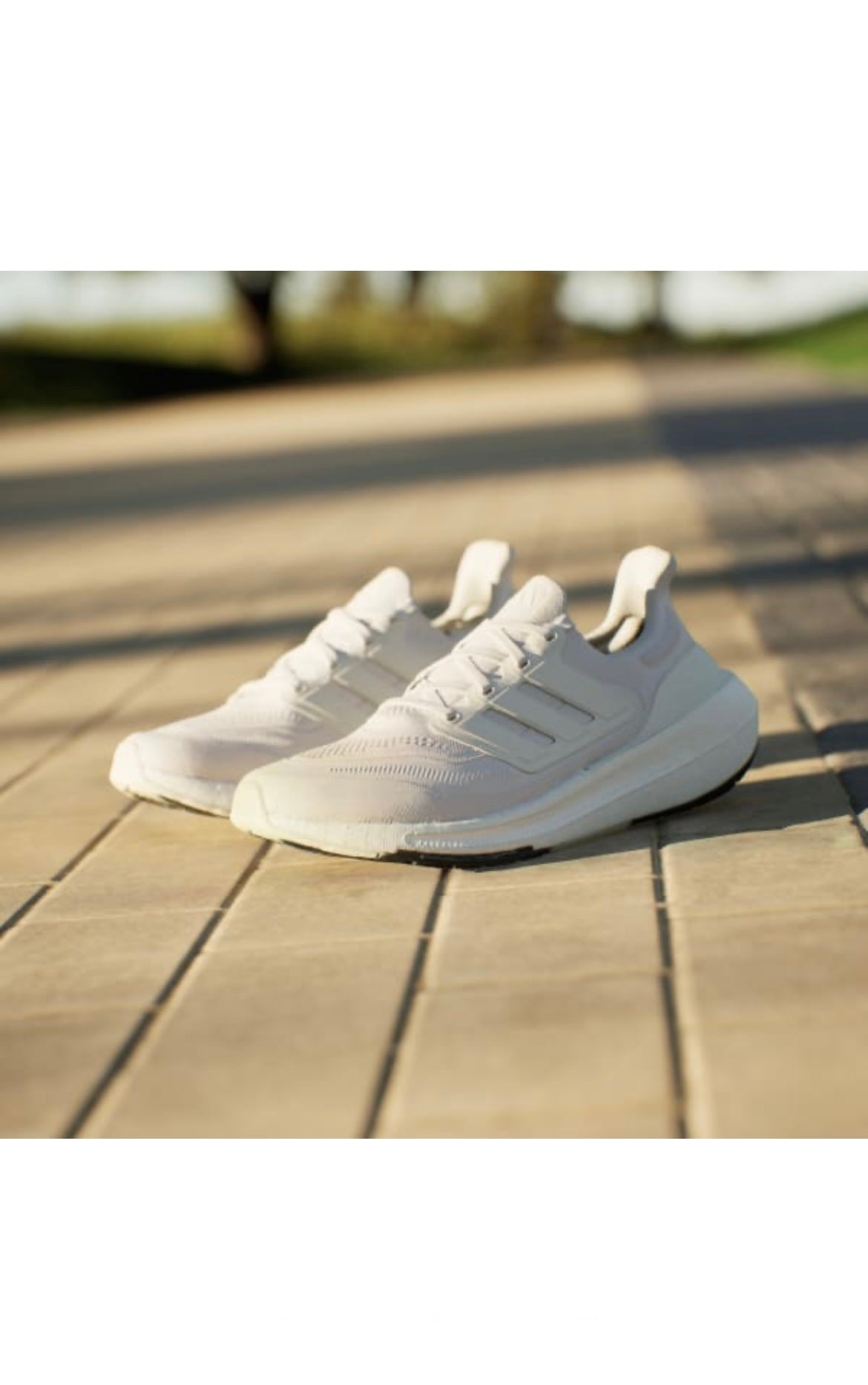 Adidas Ultraboost Light White