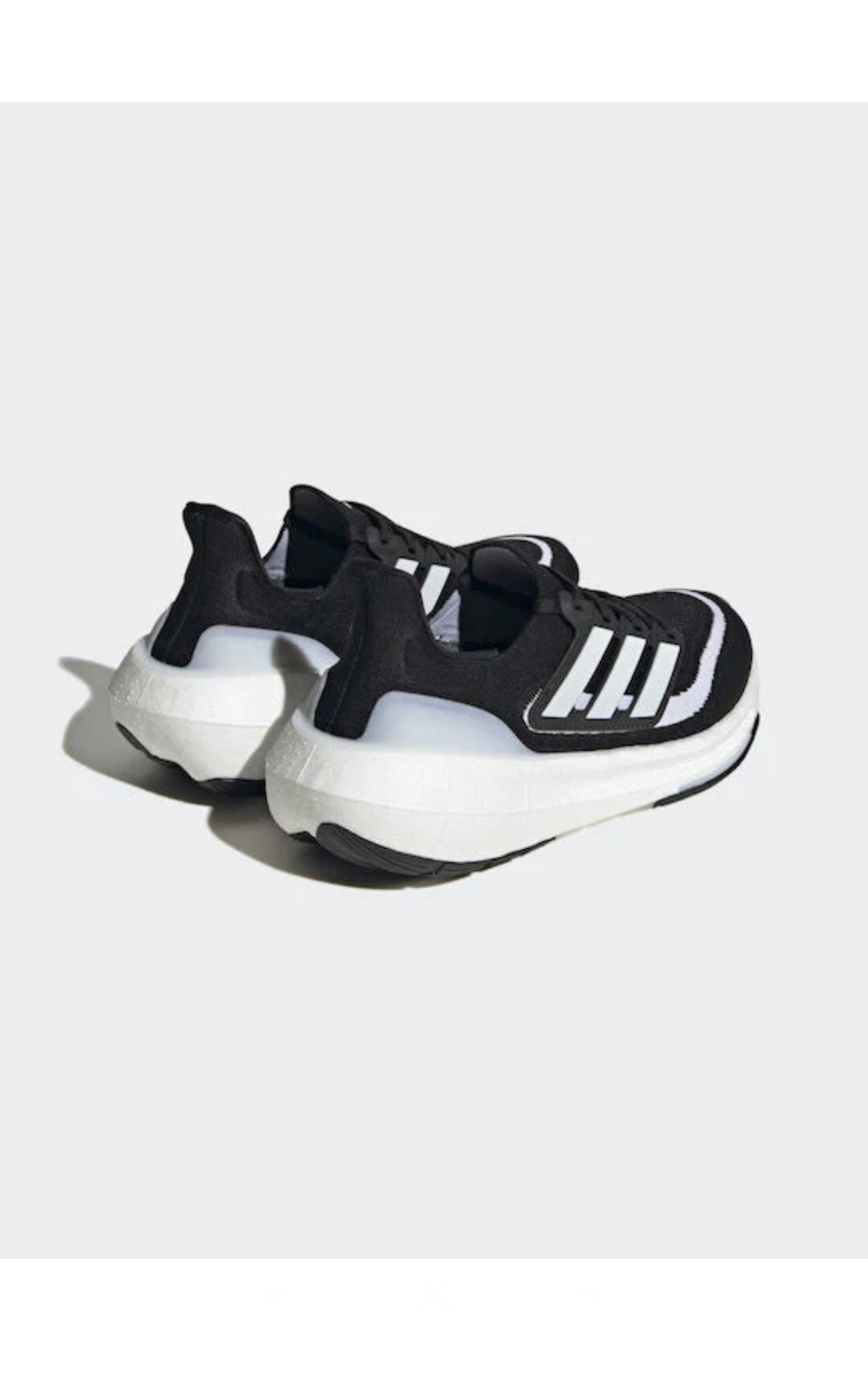 Adidas Ultraboost Light Core ‘Black Cloud’